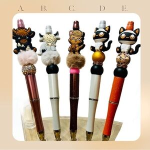 Cute Animal-Themed Pens with Pom Poms and Sparkle!